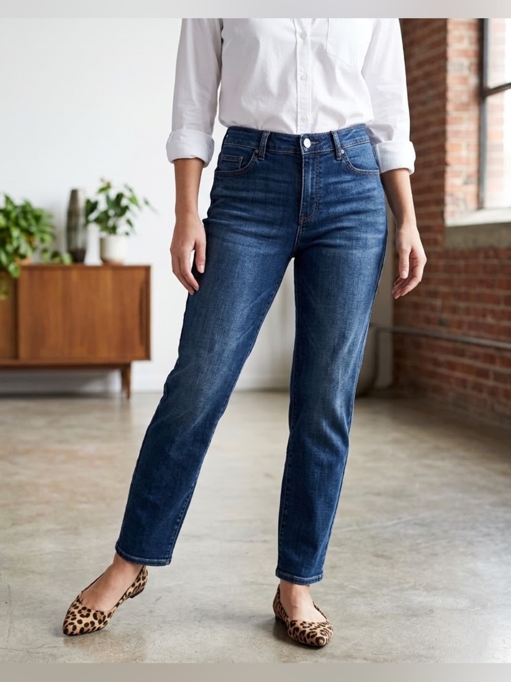 KUT from the Kloth Straight Leg Jeans Dark Wash Stretch - Size 10 (EUC)